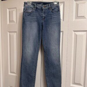 Ann Taylor LOFT Curvy Straight Leg Jeans Women's Size 26/2 9" Rise 31" Insm NWOT